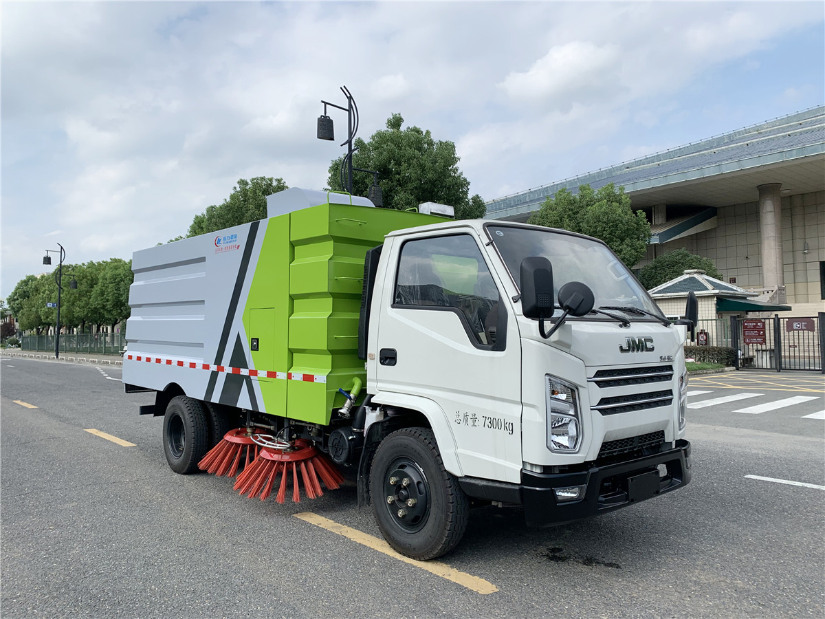 新款江鈴掃路車 新款江鈴掃路車